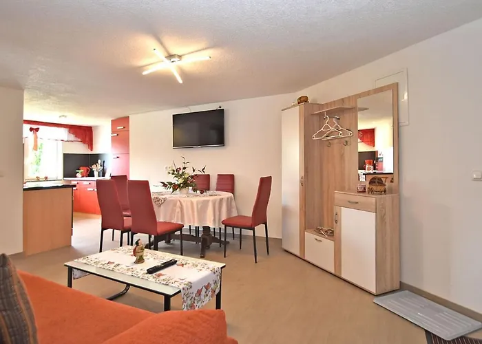 Cozy Apartment In Lichtenhain Germany With Garden